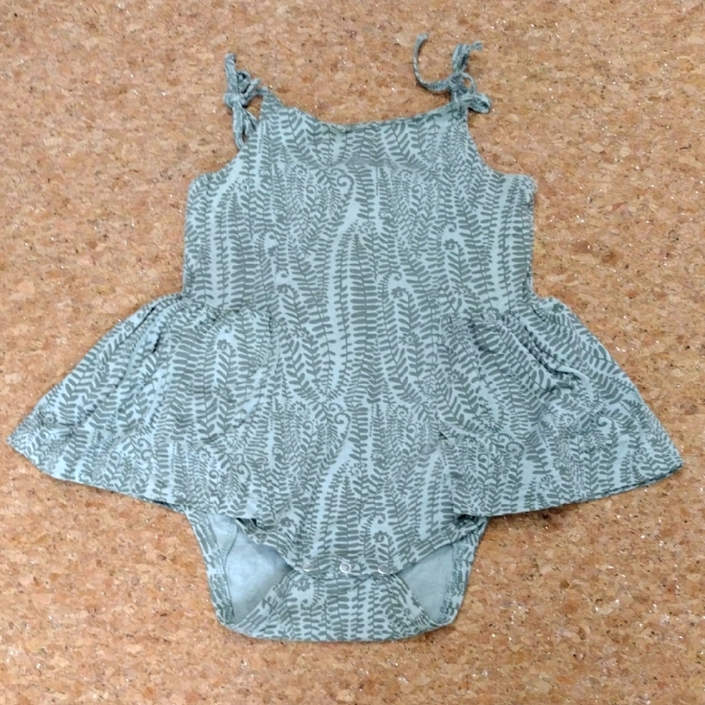 Kate Quinn Green Fern Ballerina Bubble